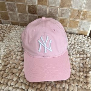 NY Yankees Adjustable Baseball Cap
